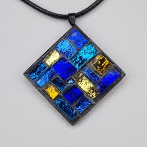 Pendentif losange bleu cobalt feuille d or